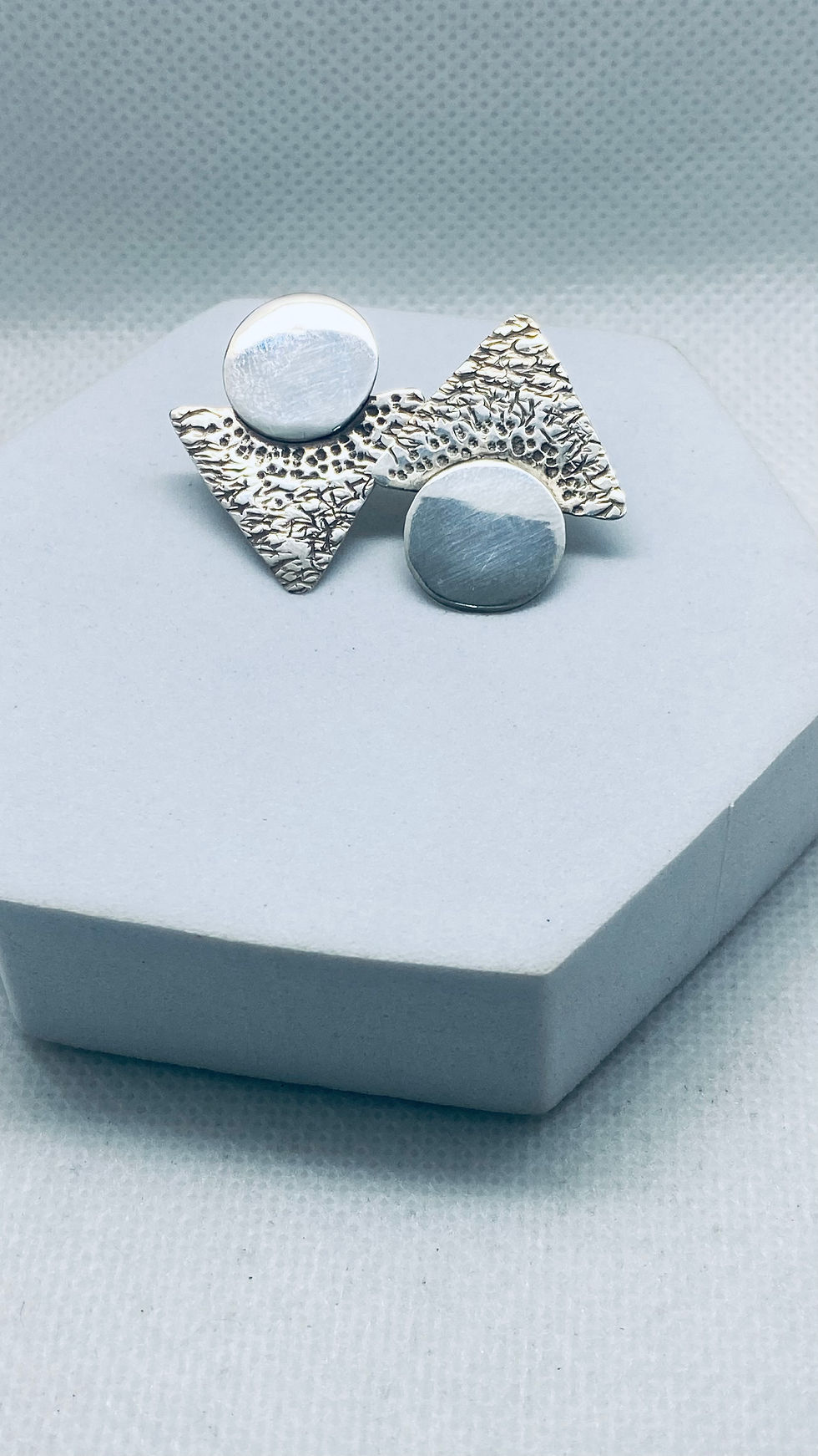 Miniatura: Aretes geométricos 