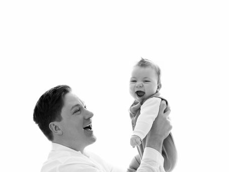 Baby Photographer Hills District | Daddy gets the smiles