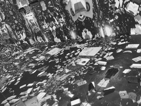 ワタリウム美術館で開催中の「オスジェメオス+バリー・マッギー One More 展」をレポート!現代アート鑑賞。Megumi Karasawa