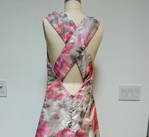 gray and pink floral dress Size UK 8