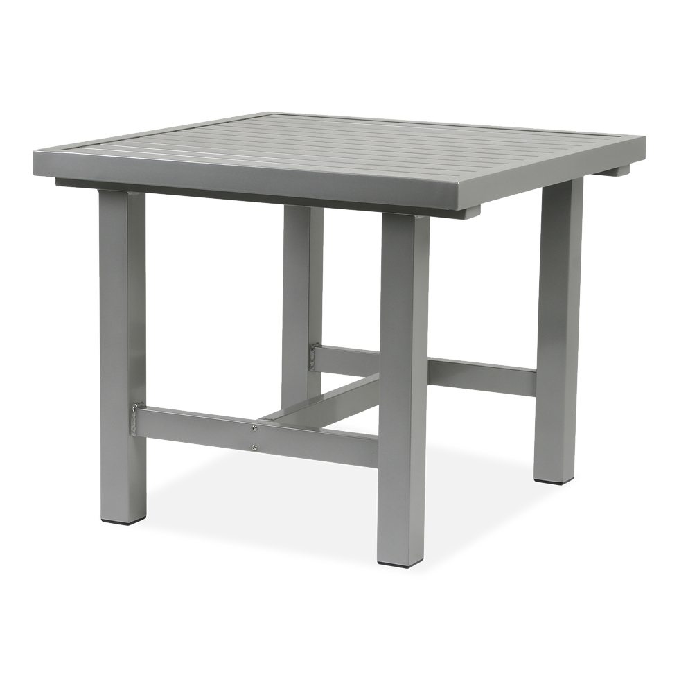 Litet matbord i grå aluminium för utomhusbruk – Fri Form Bord 61 i skandinavisk design från friform.se
