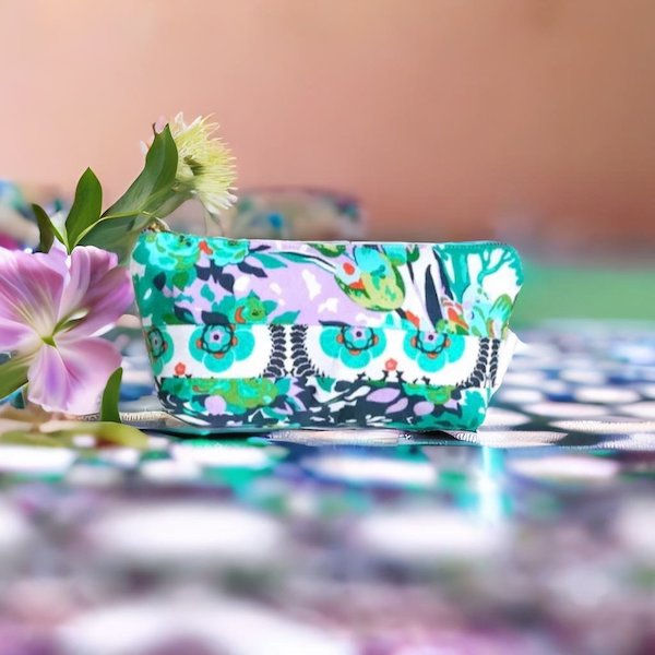 small makeup bag- floral 