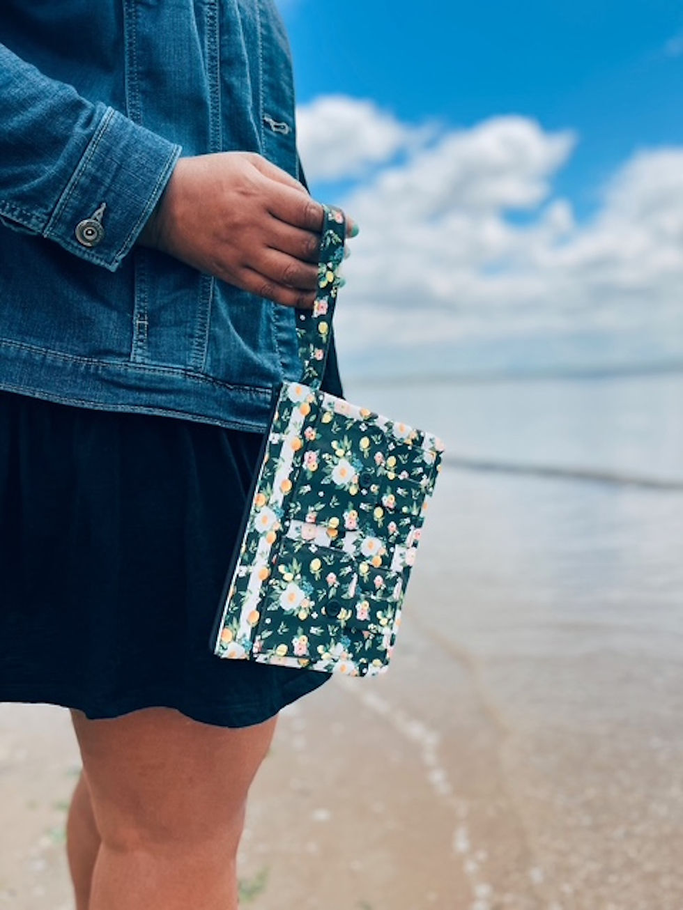 summer wristlet floral citrus pattern on the beach