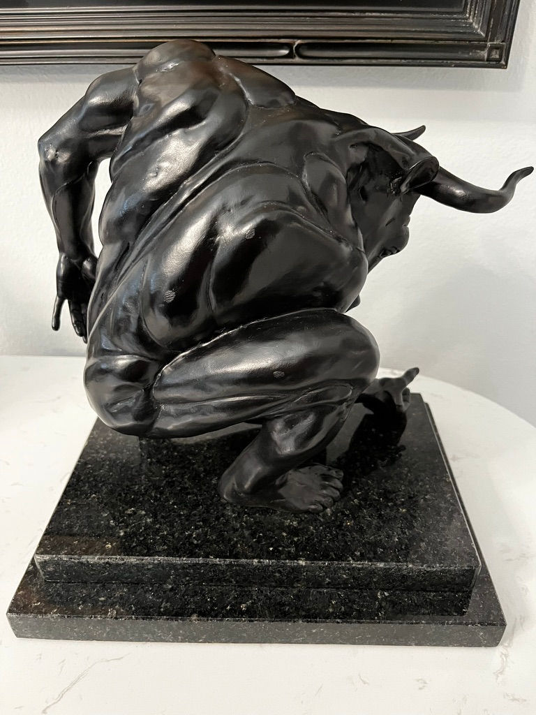 Thumbnail: Minotaur by Deran Wright