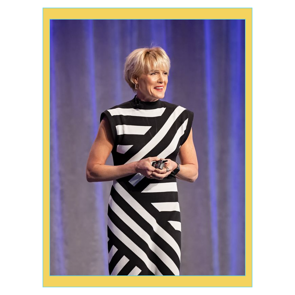 caroline-black-and-white-dress.png