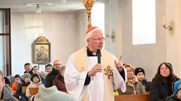 Kindersegnung mit EB Dr. Franz Lackner
