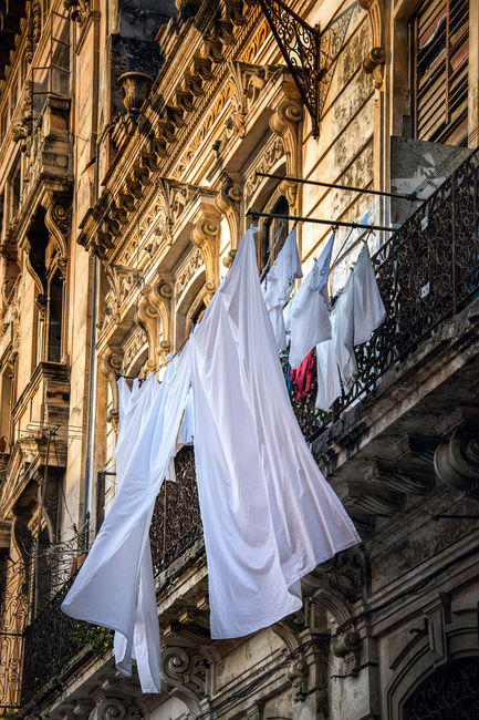 Laundry, Old Havana