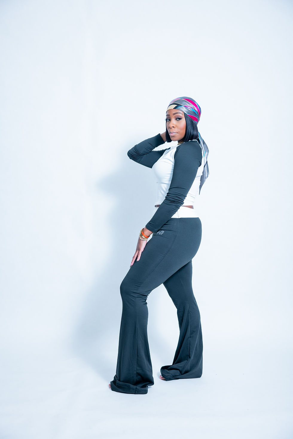 Thumbnail: MC Raglan Yoga Set