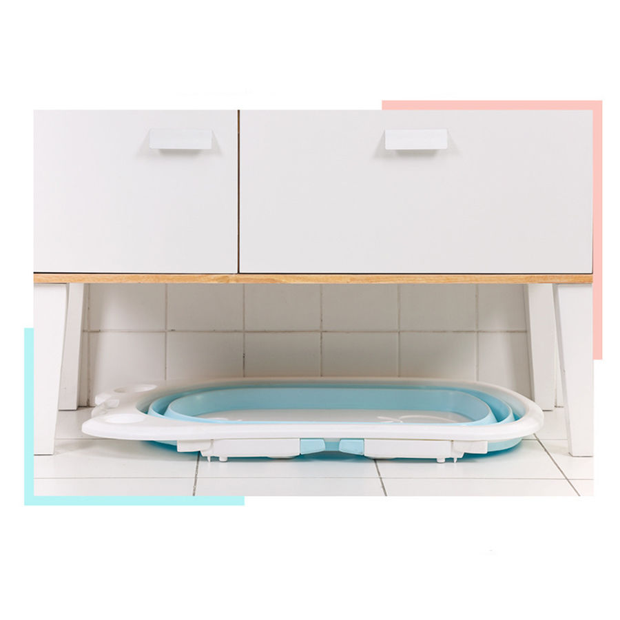 Thumbnail: Portable Baby Bath tub with Heat-Sensitive Plug