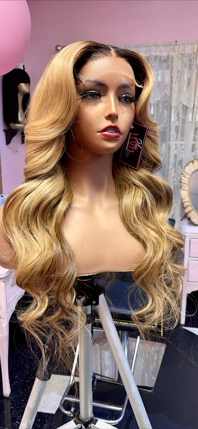 Thumbnail: Glam Wave