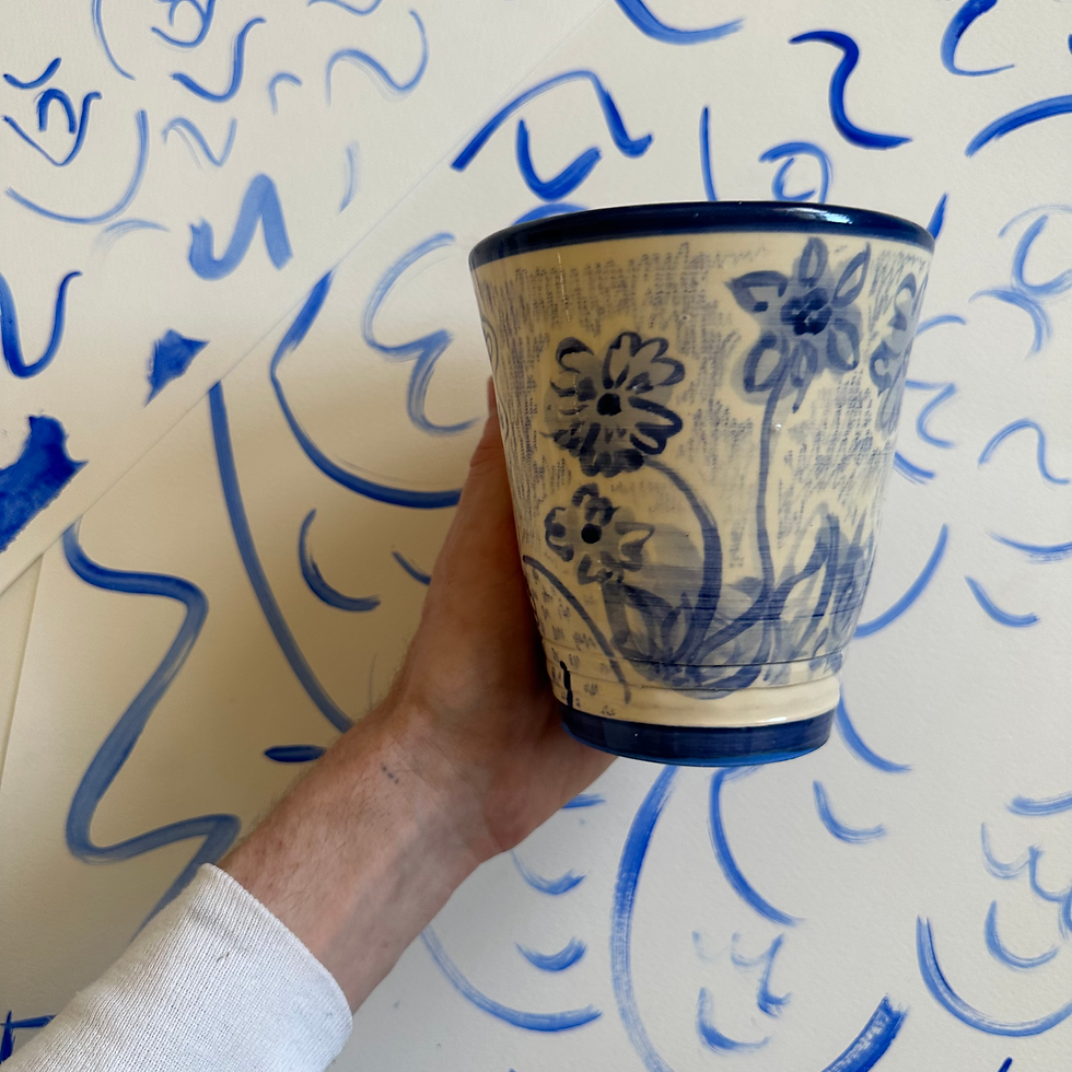 Thumbnail: 2 People Kissing, Large Cup/Vessel