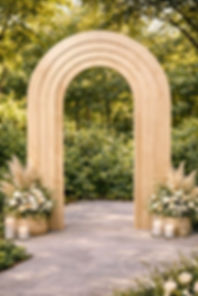 4-layered wooden arch (7' x 4')