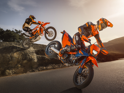 2026 KTM 690 ENDURO R and 690 SMC R