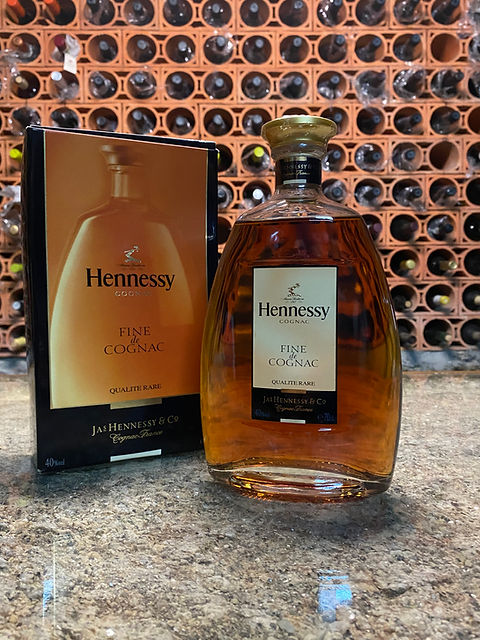 Hennessy Fine de Cognac – Qualité Rare – Bottled 2003 (70cl