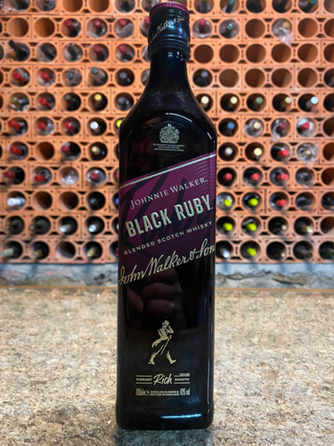 Johnnie Walker Black Ruby | Miguel Viana Vinhos