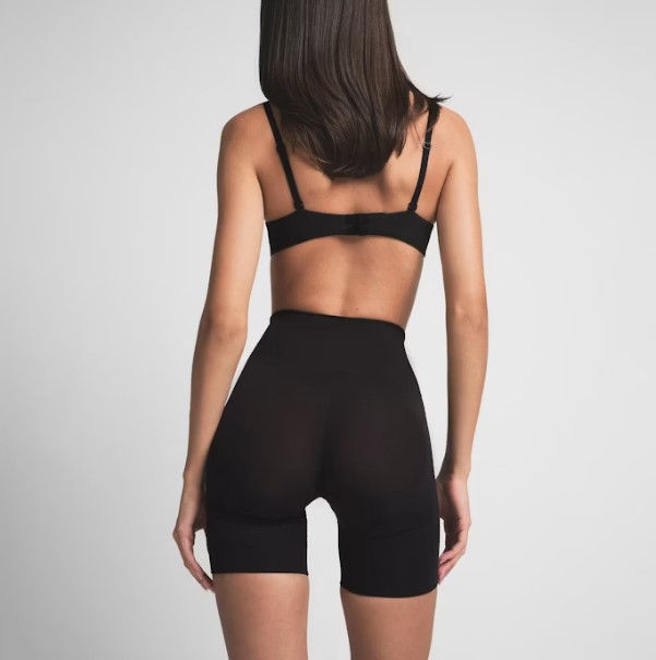 Miniatura: SHORT MODELADOR DE BUMBUM (PELES)