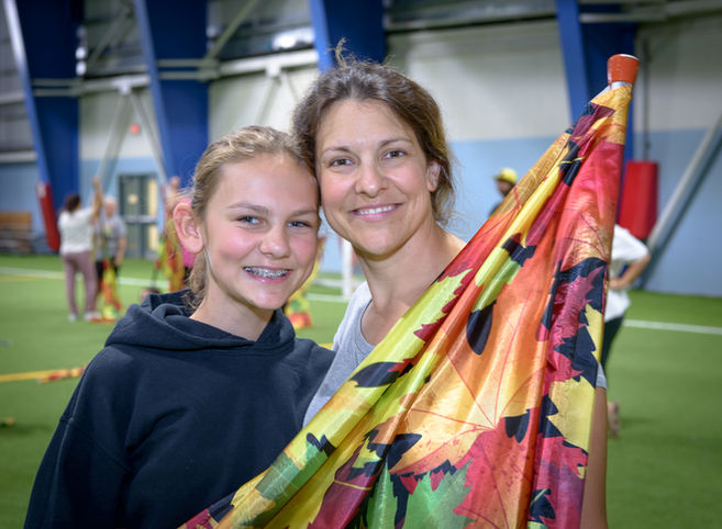 Mom and daughter? (Oktobercorps rehearsal, Sept 9, 2018)