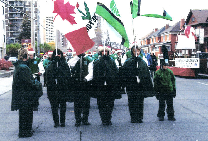 Optimists Alumni, Santa Claus parade (Weston, 2006)