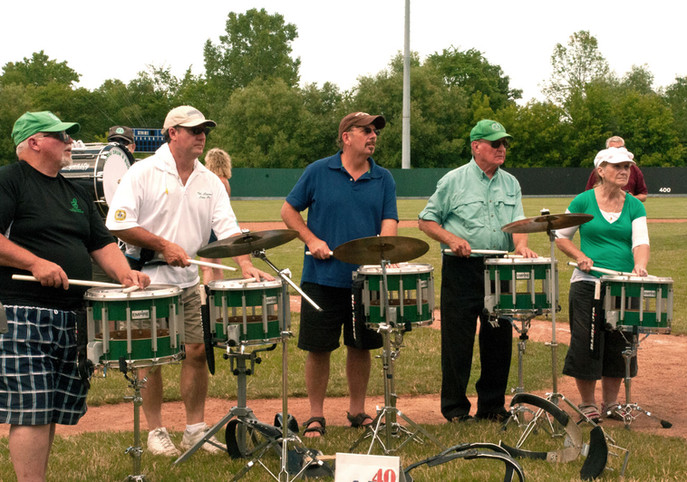 Optimists Alumni rehearsing (Welland, 2012)