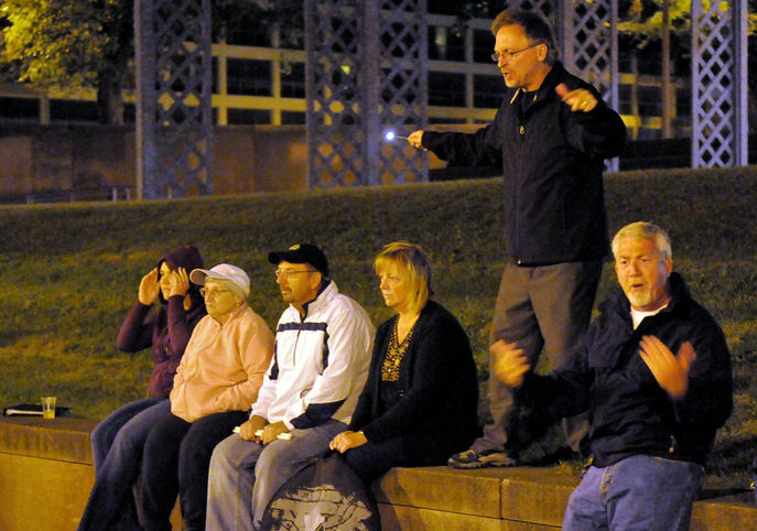 Rehearsing outside the hotel (Rochester, 2010)