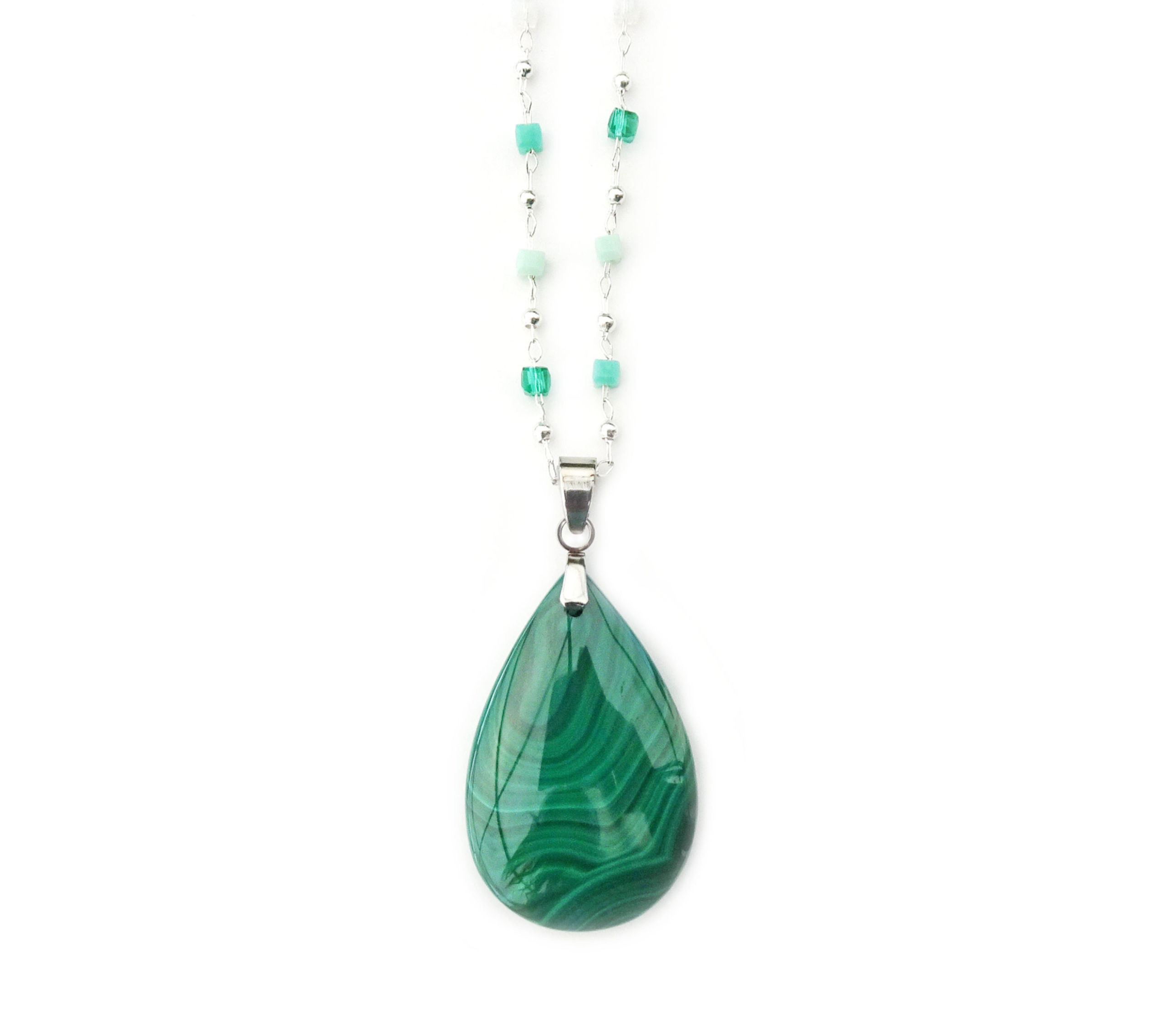 Pendentif réalisé en pierre naturelle Malachite de Zambie