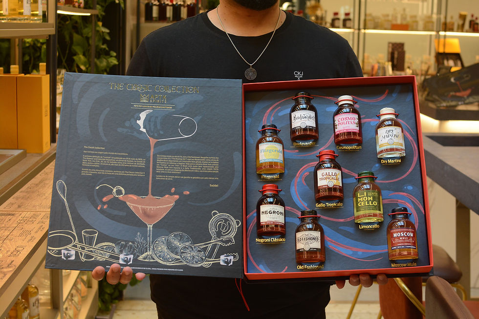 Miniatura: The Classic Collection | Lendas da coquetelaria em uma caixa