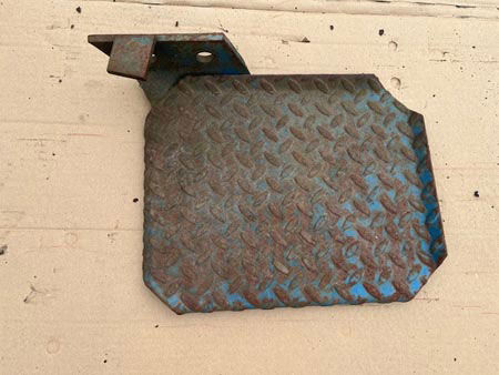 Ford q cab batter tray support