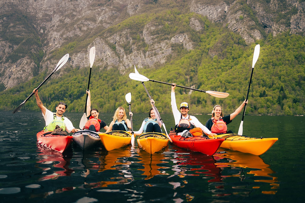 Seayak_Bohinj_group.jpg
