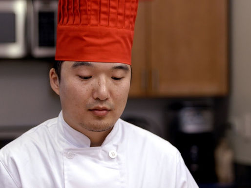 Hibachi Chef is Not Mad At You, Just Disappointed For Not Catching Vegetable in Mouth