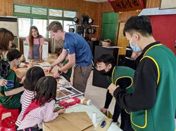 Safari volunteers