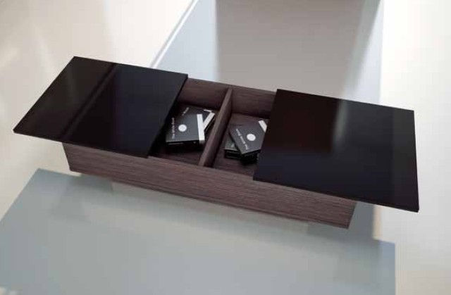 Mesa de black-glass
