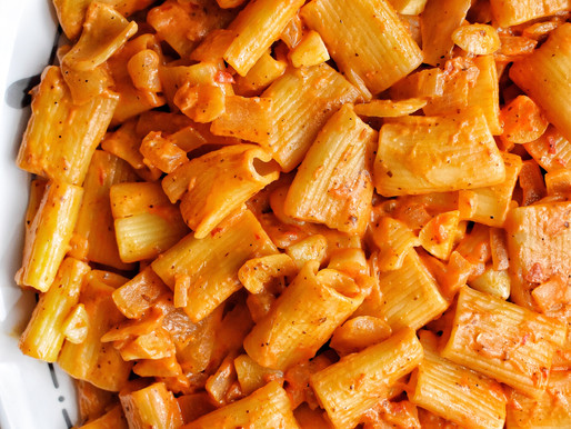 "CARBONE" SPICY RIGATONI PASTA