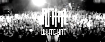 WHITE HAT Y SU PRIMER SEMESTRE CON GRANDES ARTISTAS