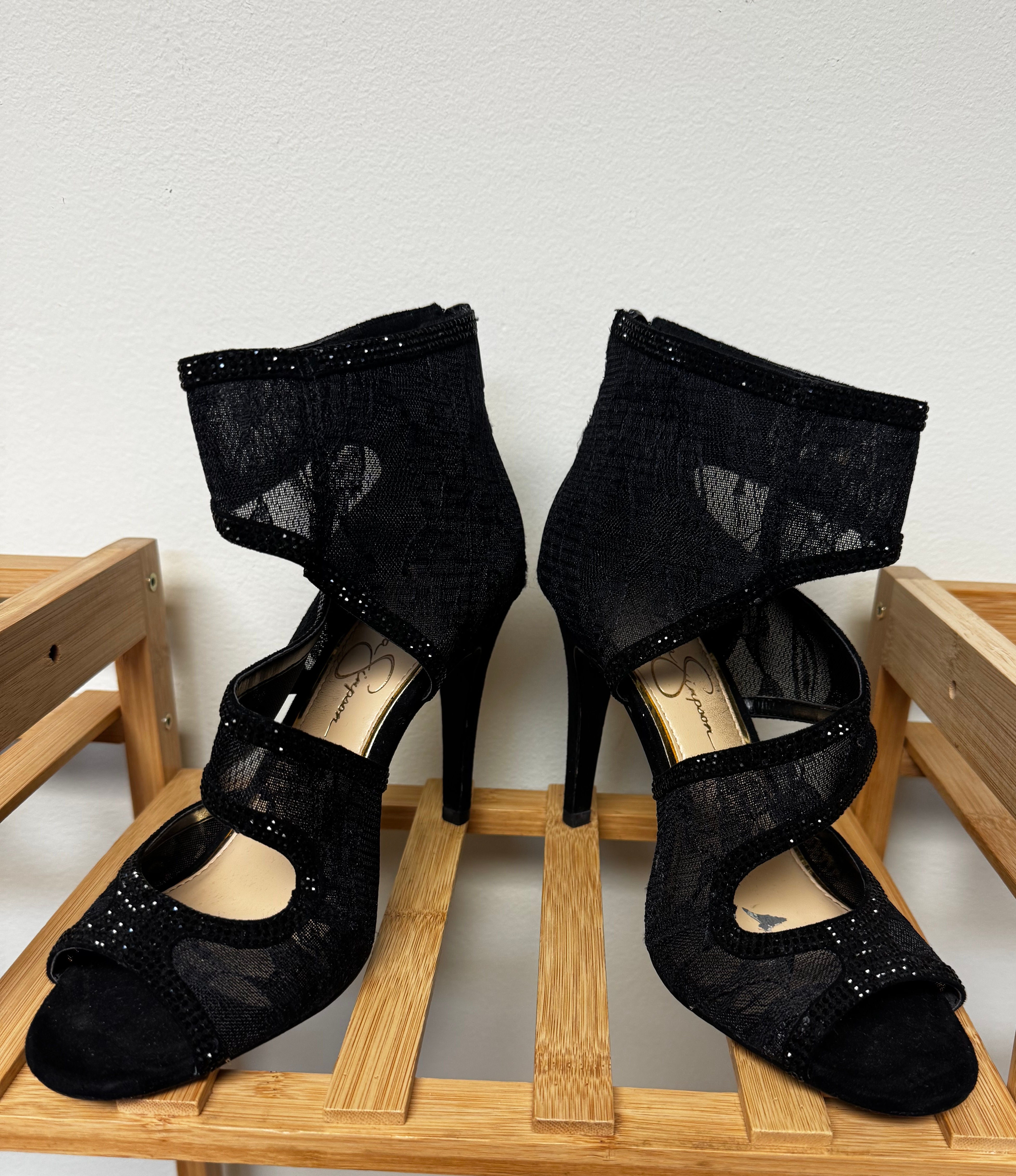 Black Jessica Simpson Heels sz 7.5M