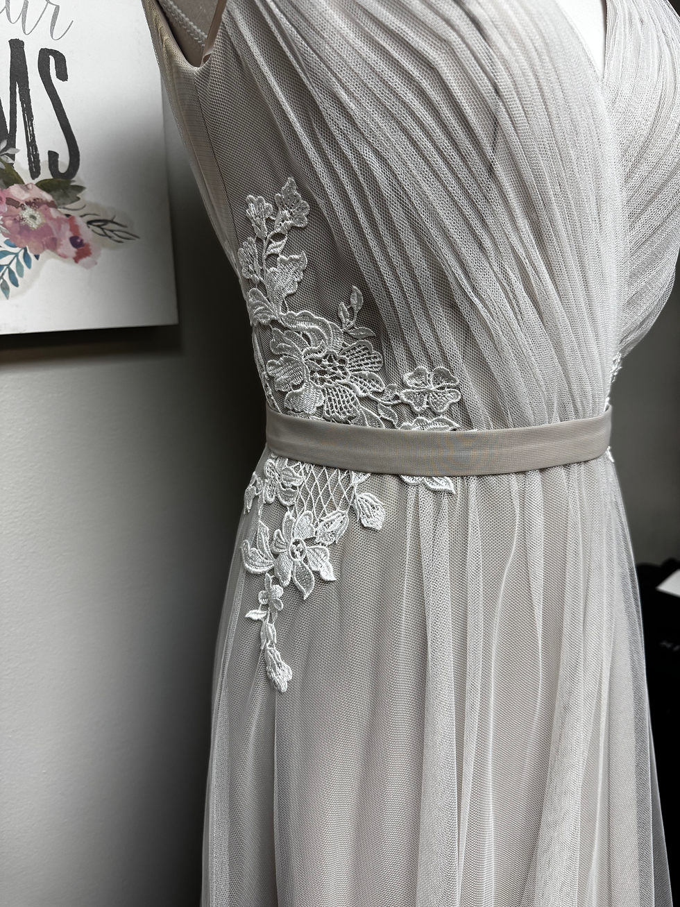 Thumbnail: Kleinfeld Capp/Ivory Dress sz 6