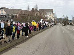 Lake Oswego Weekly Protest
