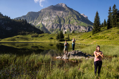 Atemübungen am Körbersee