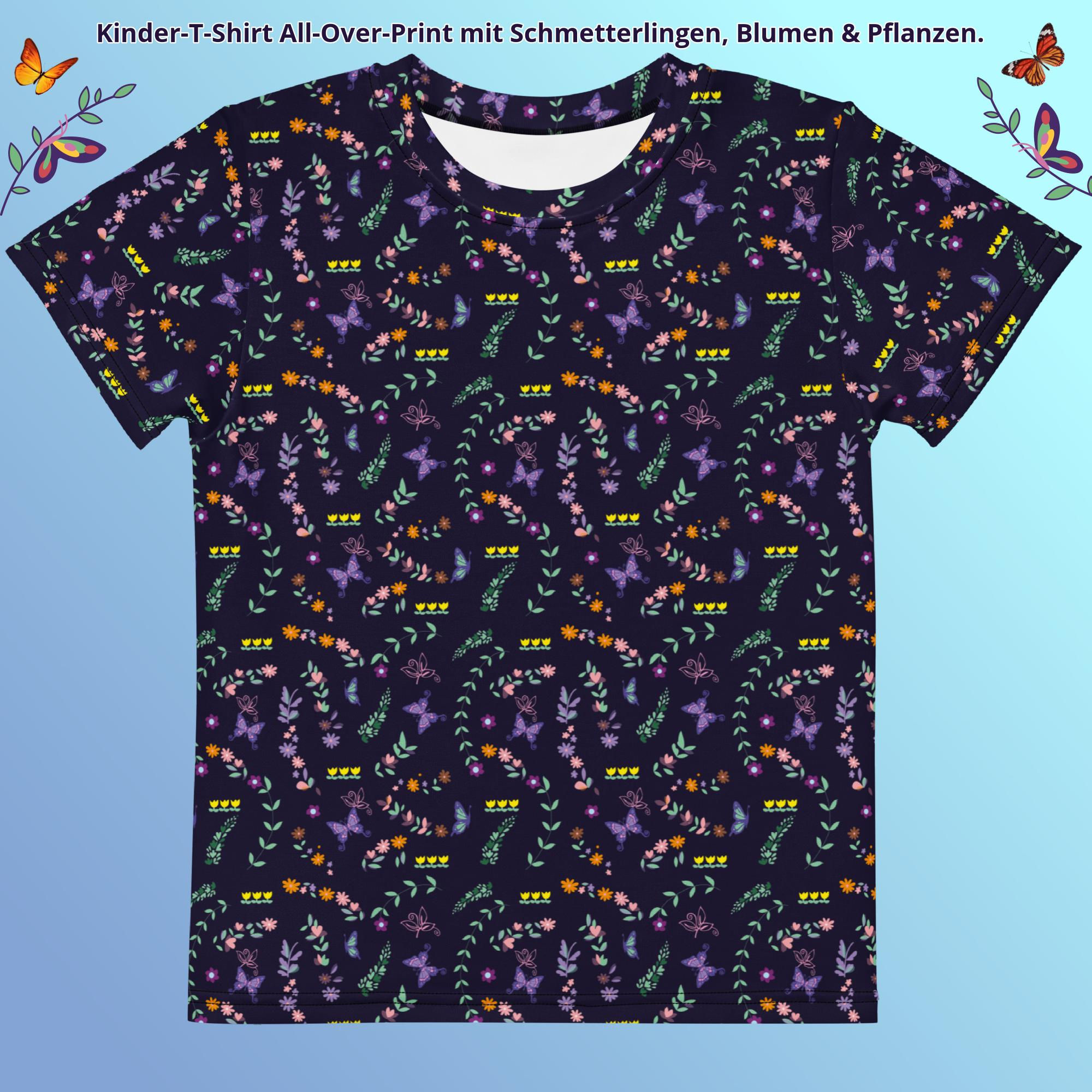 Kinder-T-Shirt All-Over-Print mit Schmetterlingen, Blumen & Pflanzen.
