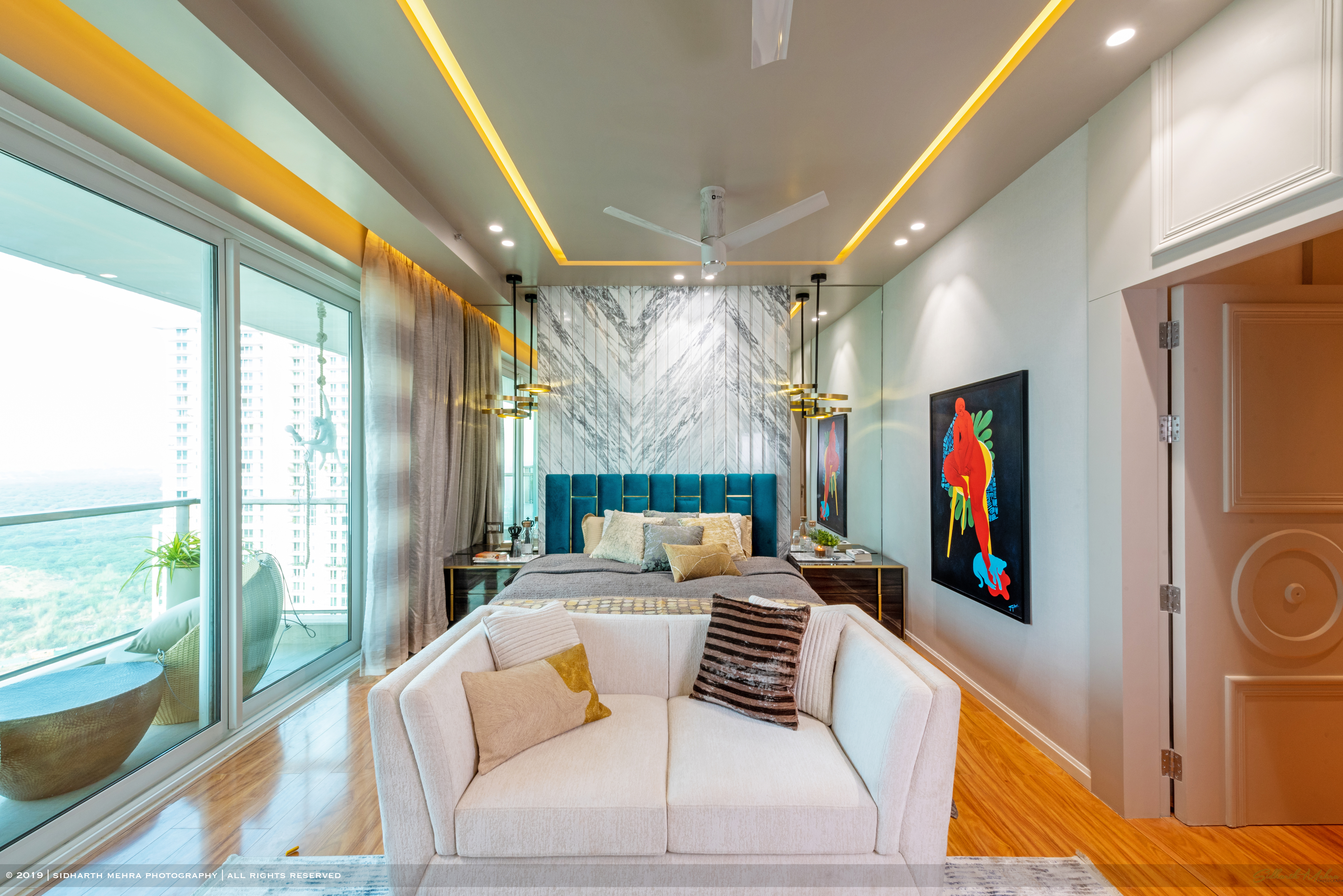 DLF Crest Pent House - Essentia Environments