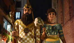 Finalització del projecte de nova indumentària - Espectacle 'Els gegants d'en Rovirosa'