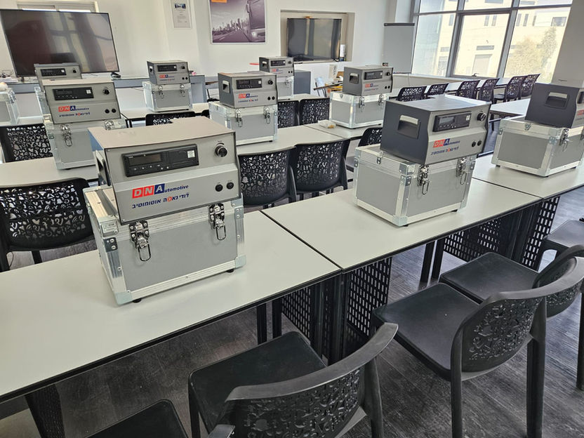 טכוגרף  דודי נאסה