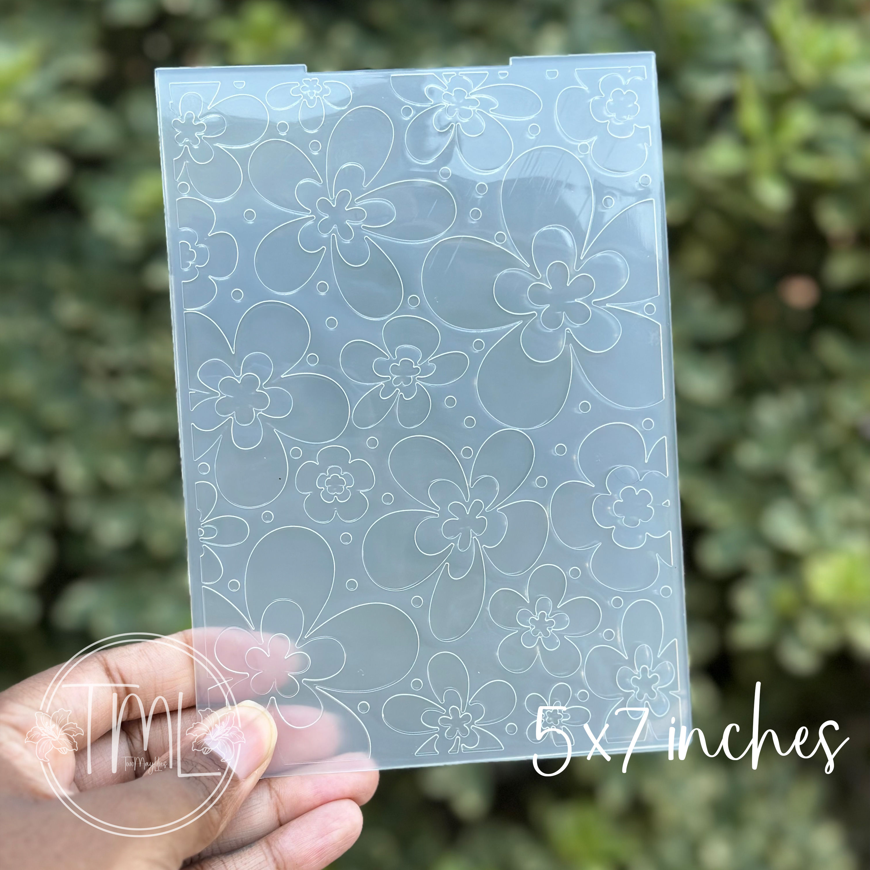 Groovy Flower Embossing Folder