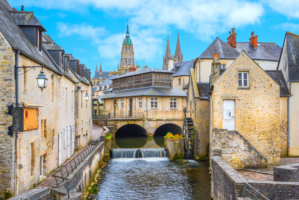 country towns to visit in france