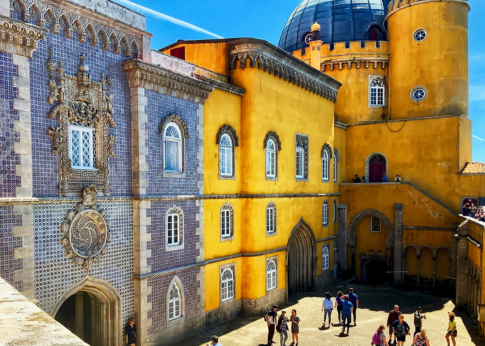 blue Manueline and yellow Moorish designs smooshed together at Pena Palace