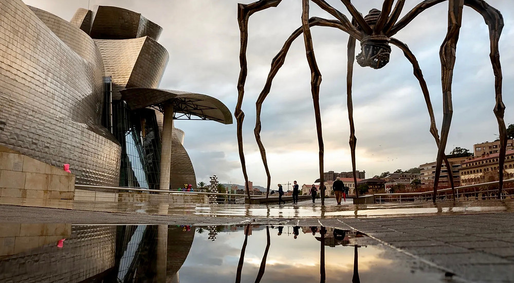 the Guggenheim Museum and Louise Bourgeois' Maman spider sculpture