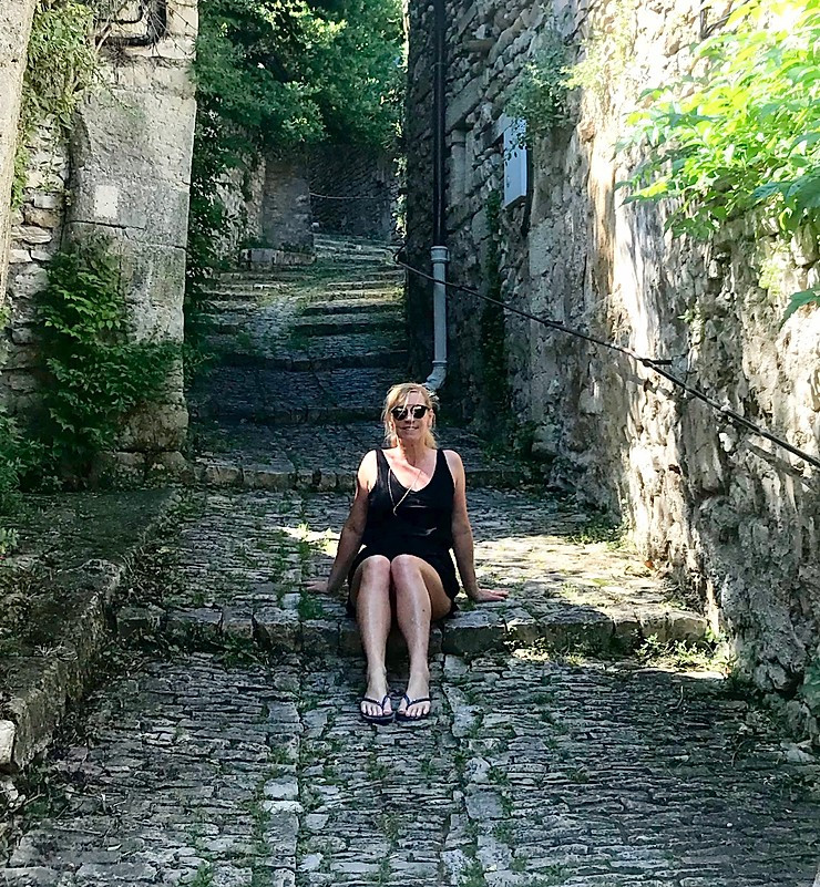 hot and sweaty on the cobbled streets of medieval Vaison on a toasty late June day