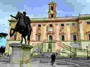 statue of Marcus Aurelius on the Piazza del Campidoglio (original in the Capitoline Museum)
