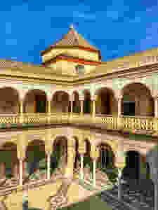 the courtyard of the Casa de Pilatos, a hidden gem and unmissable site in Seville Spain