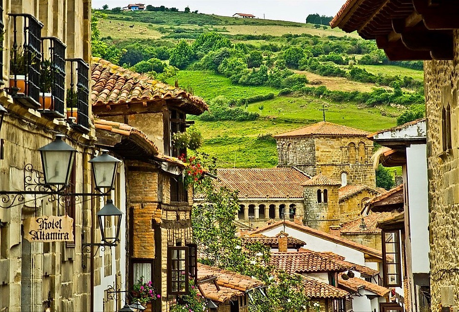 the pretty town of Santillana del Mar in Cantabria Spain