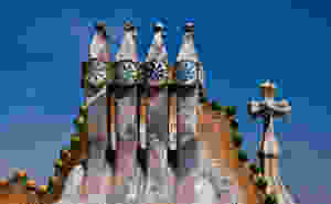 chimneys on the rooftop of Casa Batlló